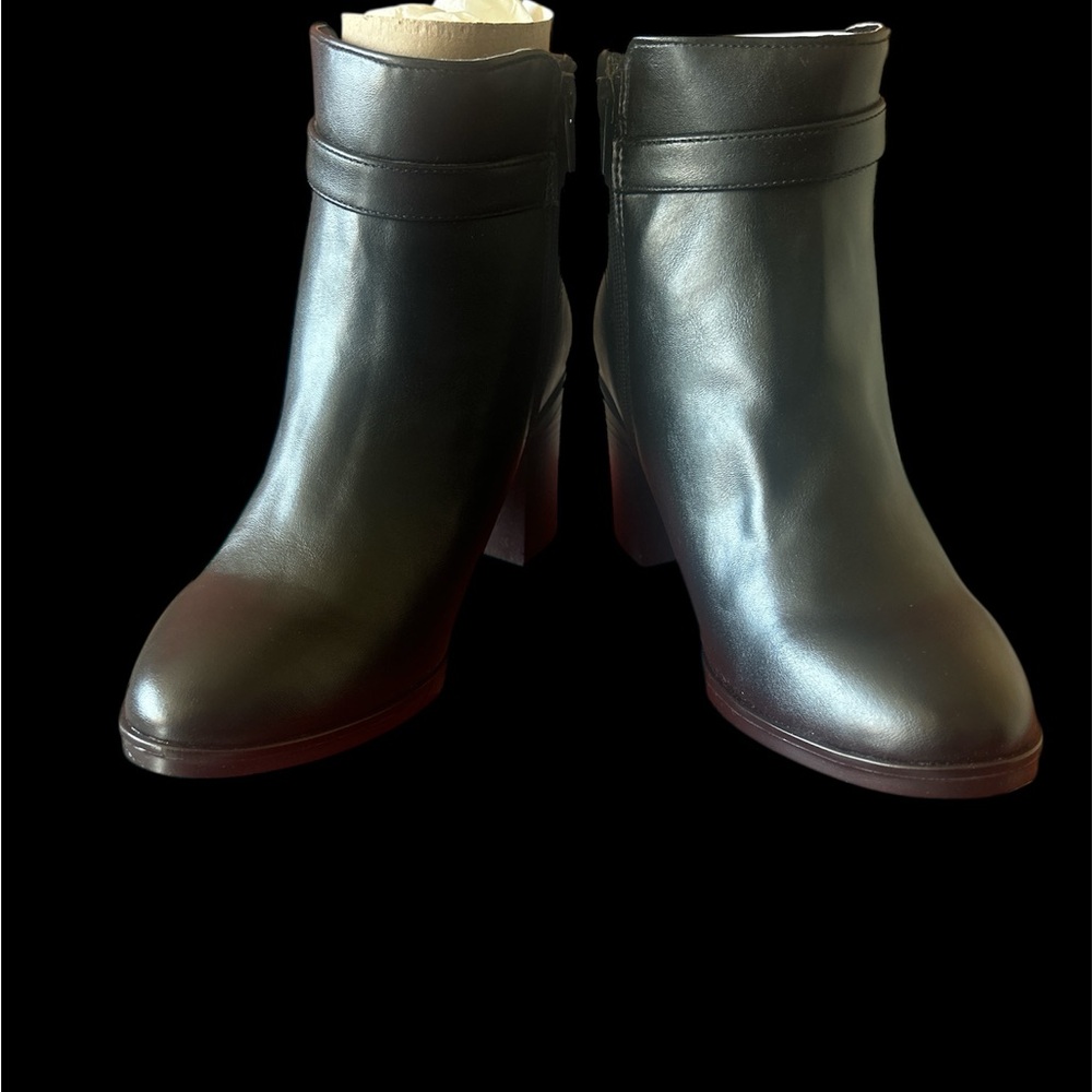 Elegant Black Leather Ankle Boots